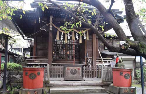 柳森神社社殿
